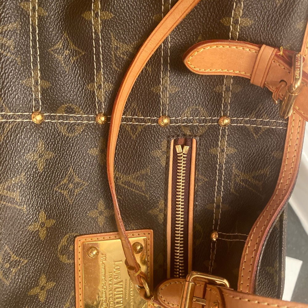 Louis Vuitton Rivet Monogram Bag - Picture 6 of 9
